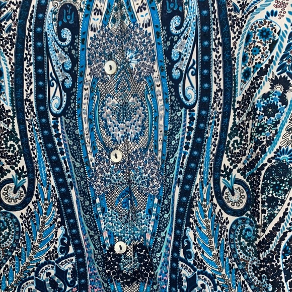 Grand & Green Tunic - Picture 4 of 8